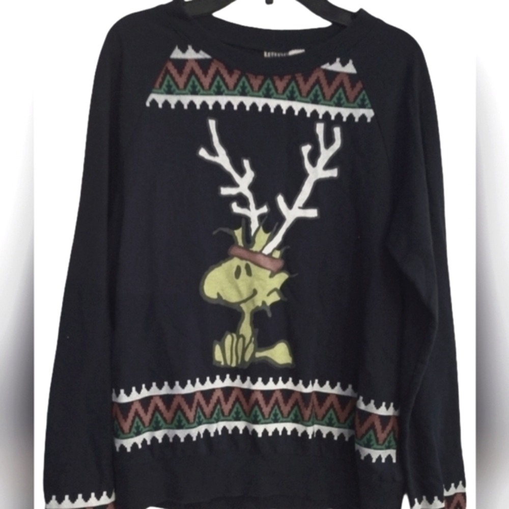 Peanuts, christmas women's sweatshirt size M 🔥 5$ if you get bundle 🔥